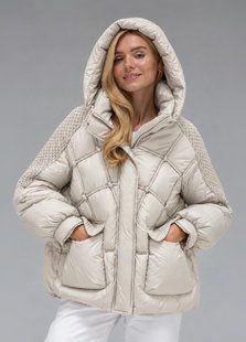 Жіночий зимовий пуховик VO-TARUN модель 107 тепла коротка куртка з капюшоном стильний дизайн, Молочний, S