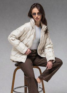 Демісезонна жіноча куртка ультралегка весна-осінь Viva Wear модель 6535, Молочний, XL